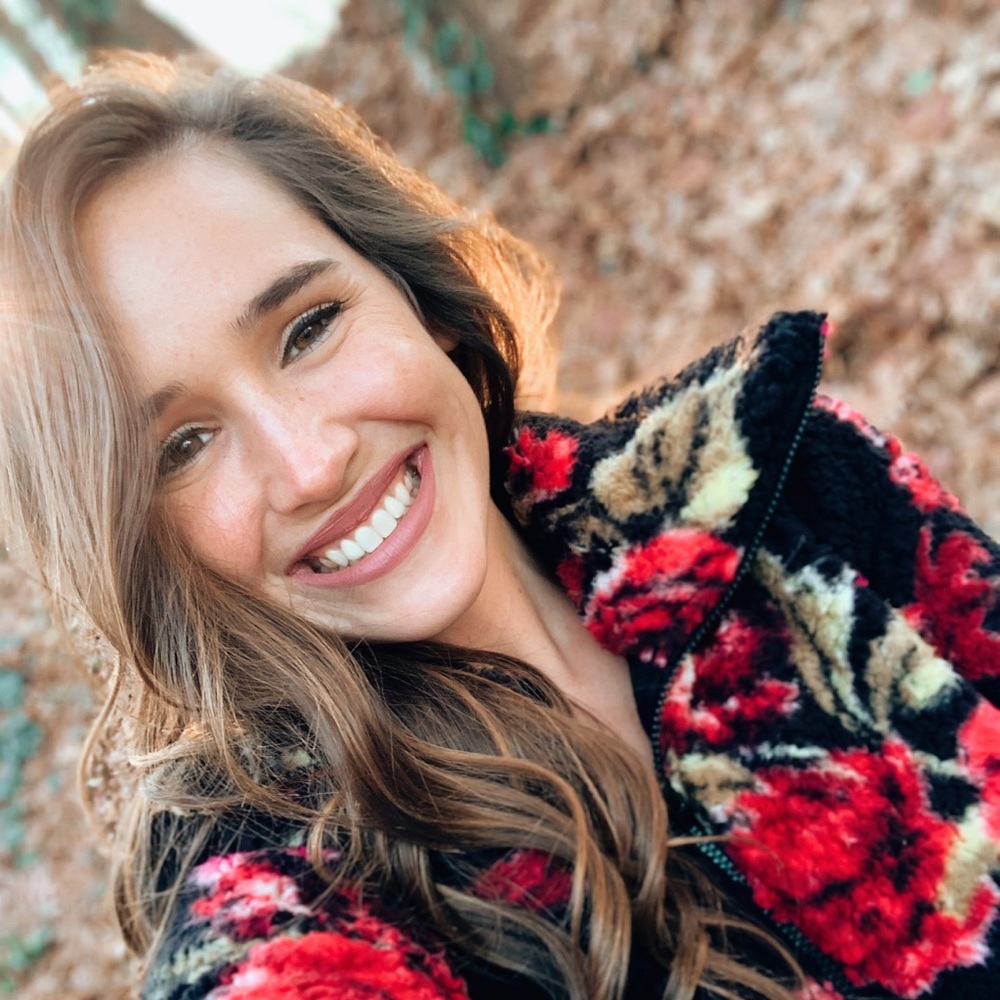 Meet your Posher, Julia